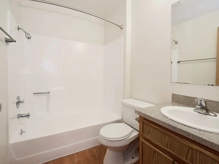 Greenfield Village Apartments — Photo 43