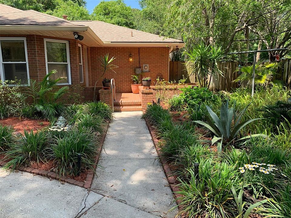 1st image of 7133 NW 14th Ave