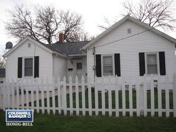 329 E Marquette St, Ottawa, IL 61350