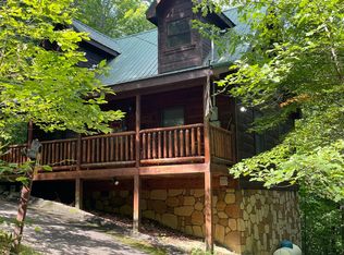 1810 Rose Ct, Sevierville, TN 37876