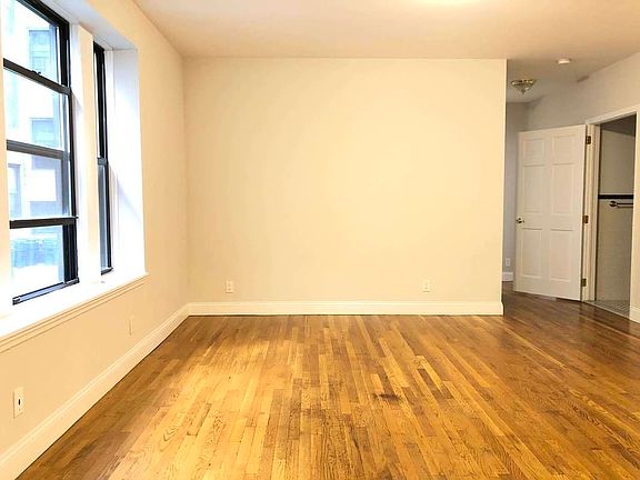 4th image of 699 Ocean Ave APT 1C