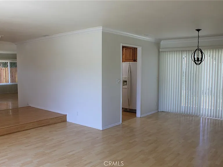 3881 Hendrix St — Photo 15