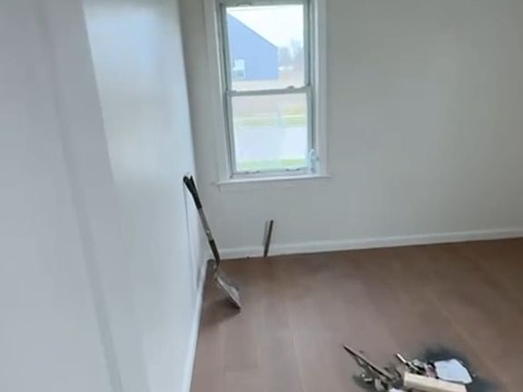 5th image of 4346 Rockland Dr