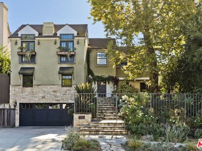 2855 Club Dr, Los Angeles, CA, 90064