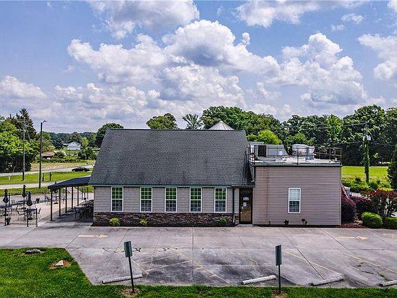 5th image of 3219 Old State Highway 49