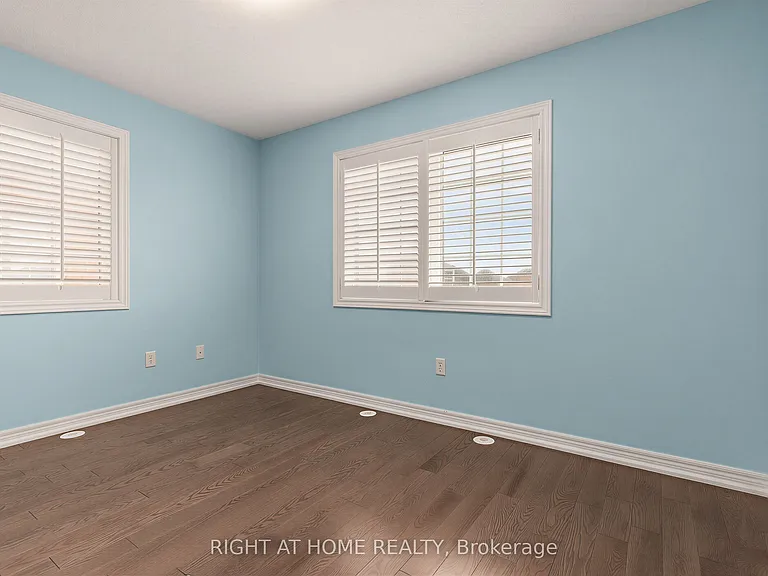 2628 Bur Oak Ave — Photo 21