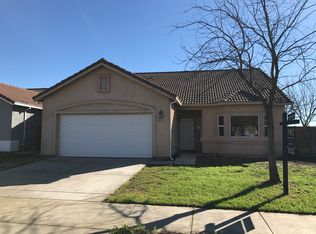 978 Hackett Rd, Ceres, CA 95307