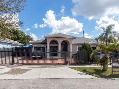 7005 W 5th Ave, Hialeah, FL, 33014