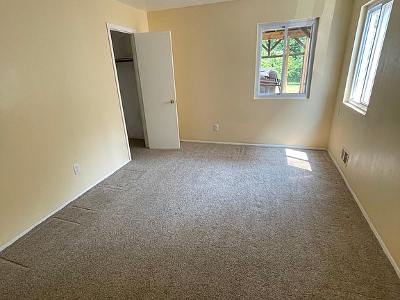 3rd image of 108 Ada Dr #1