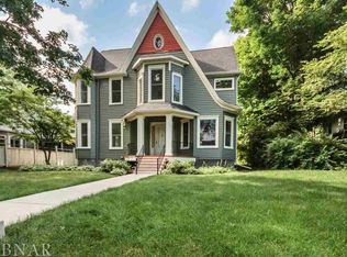 1119 E Monroe St, Bloomington, IL 61701