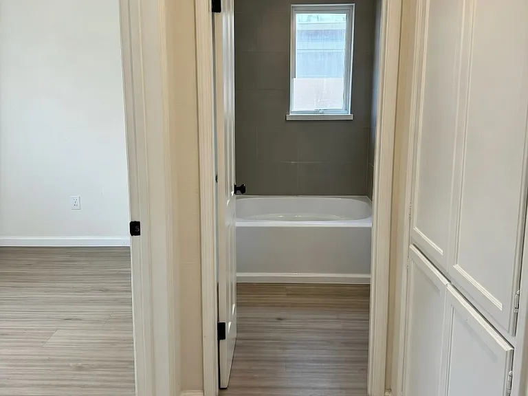 4334 Arizona St #4340 — Photo 26