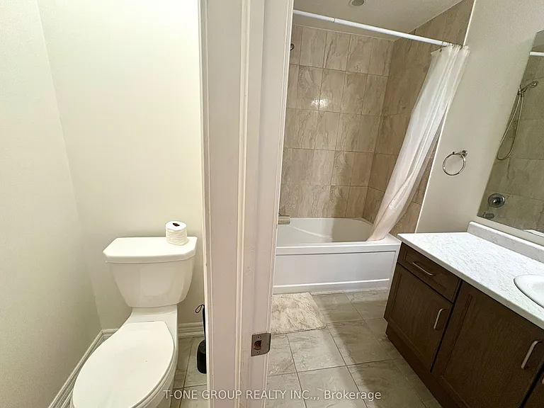 107 Luzon Ave #B — Photo 12