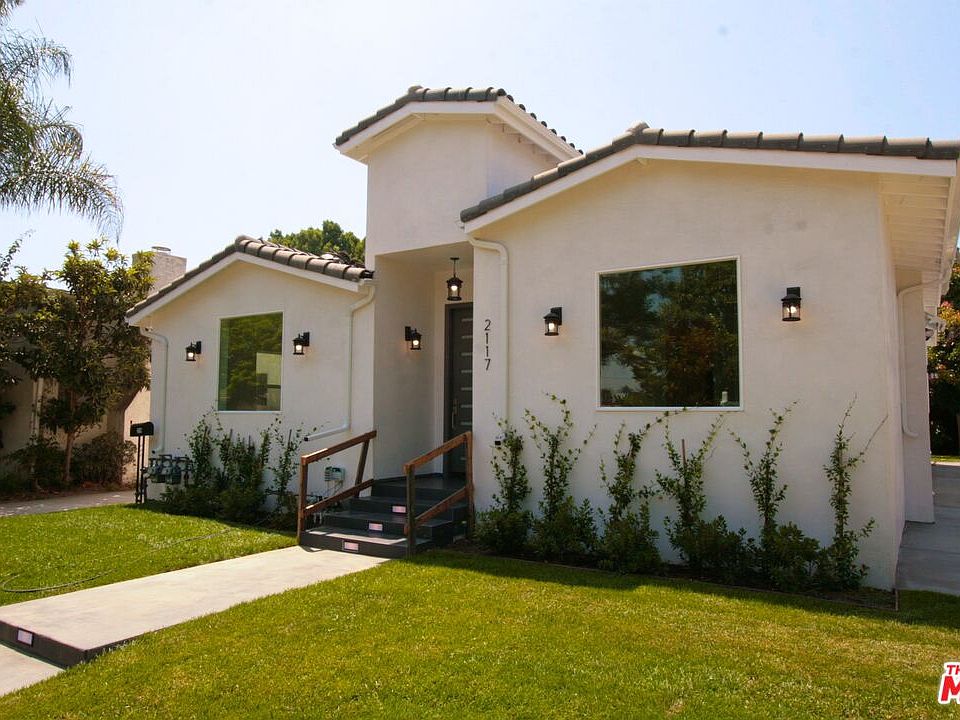 1st image of 2117 Kelton Ave