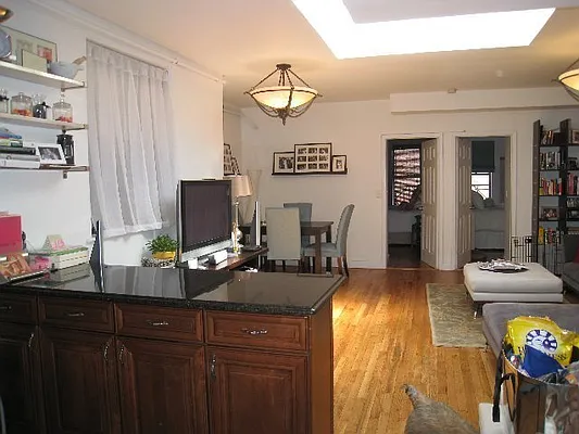 Rented by Compass | media 16