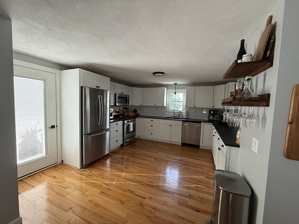 34 Zella St #2