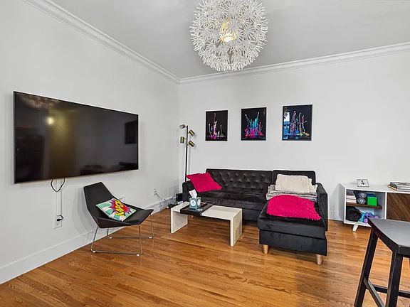 3rd image of 42 W 120th St APT 3A