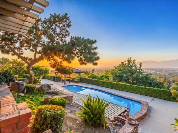 2333 N Coronet Ct, Covina, CA 91724