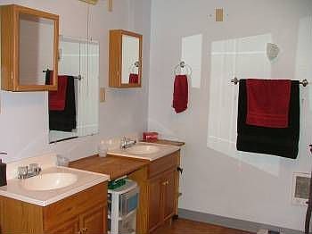 5th image of 8929 11th St NE