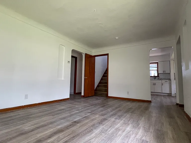 6124 Traymore Ave — Photo 15