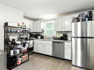 859 Mammoth Rd #3, Manchester, NH 03104