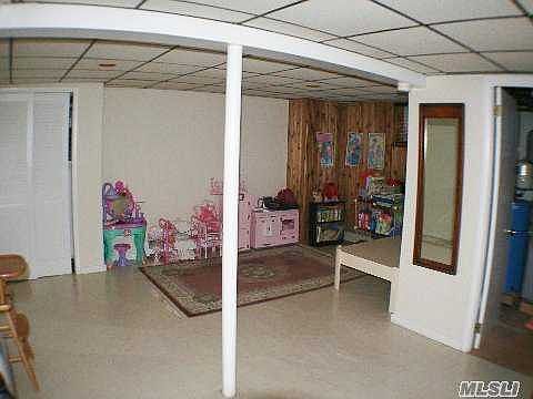 3rd image of 125 Carley Dr