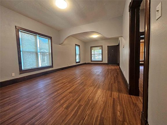 2nd image of 1804 N Joplin St