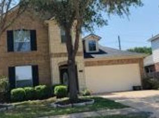 17231 Shallow Lake Ln, Houston, TX 77095