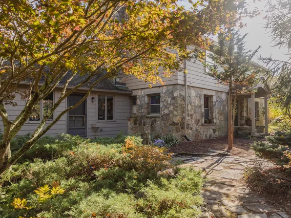 329 Hartford Turnpike, Hampton, CT 06247