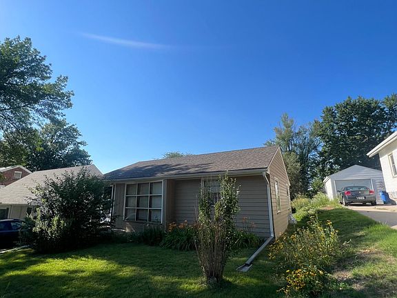4th image of 1824 Dakota St