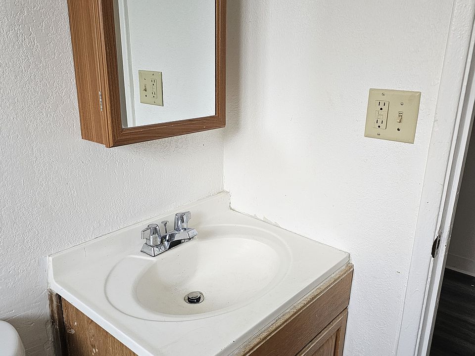 1st image of 8115 Albany Dr #8115