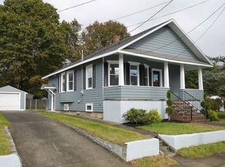 16 Hawthorne St, Fairhaven, MA 02719