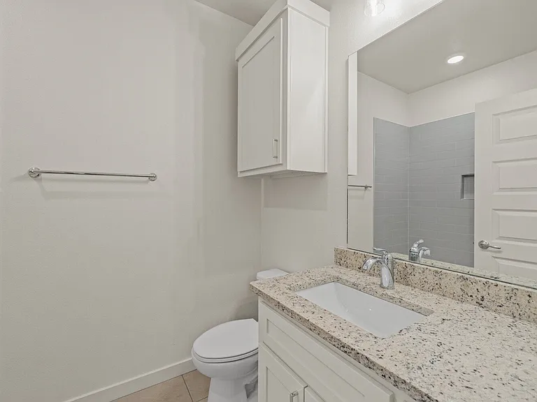 7038 41st St — Photo 11