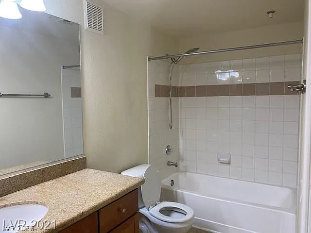4400 S Jones Blvd #1092 — Photo 7