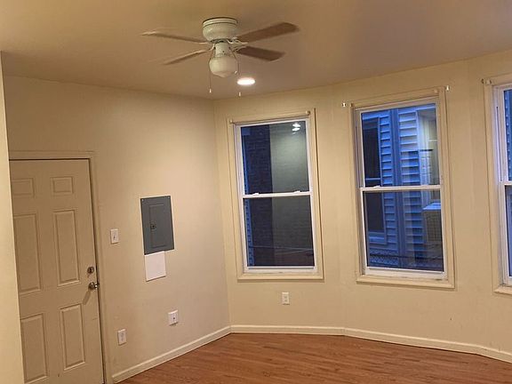 4th image of 4939 Hazel Ave #1R