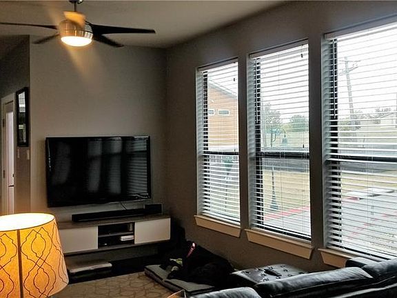 3rd image of 2020 Tripshaw Ln #65C