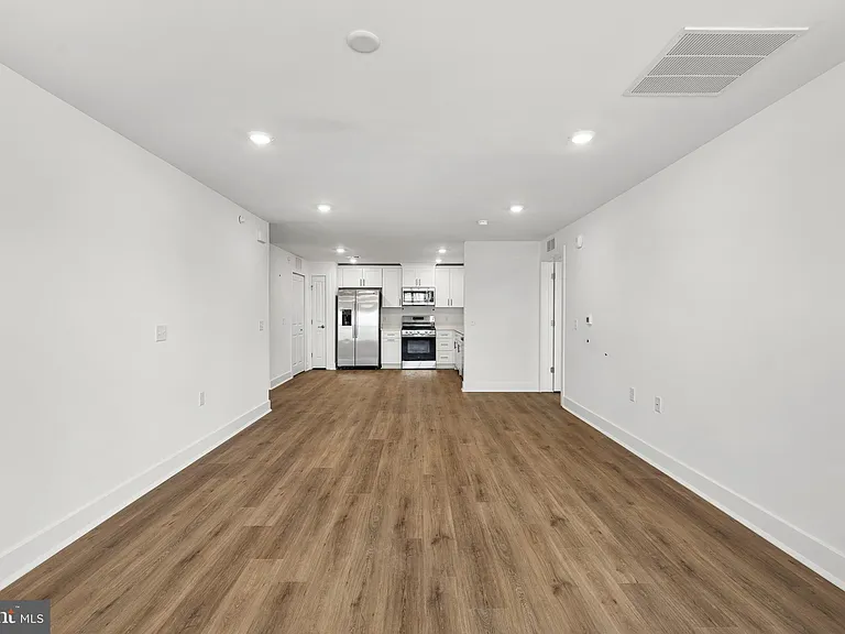 2307 Prince Hall Dr — Photo 6