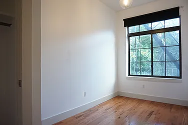 Rented by Rennit Inc.