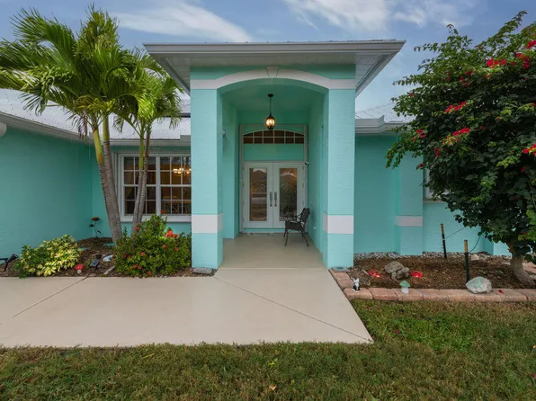 3353 SW Frankford Street, Port St Lucie, FL 34953