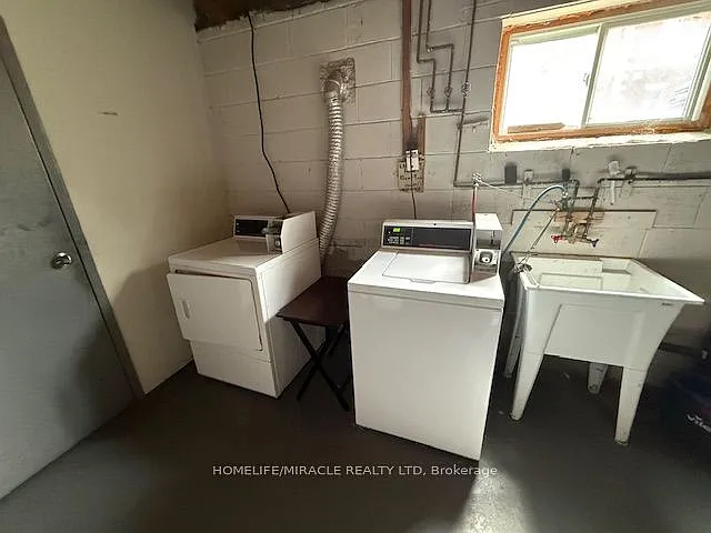 9 Ellen St — Photo 6