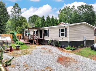 112 Fisherman Cv, Lavonia, GA 30553