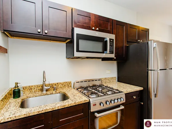 1002 North Boulevard