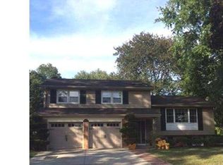 611 Old Orchard Rd, Cherry Hill, NJ 08003