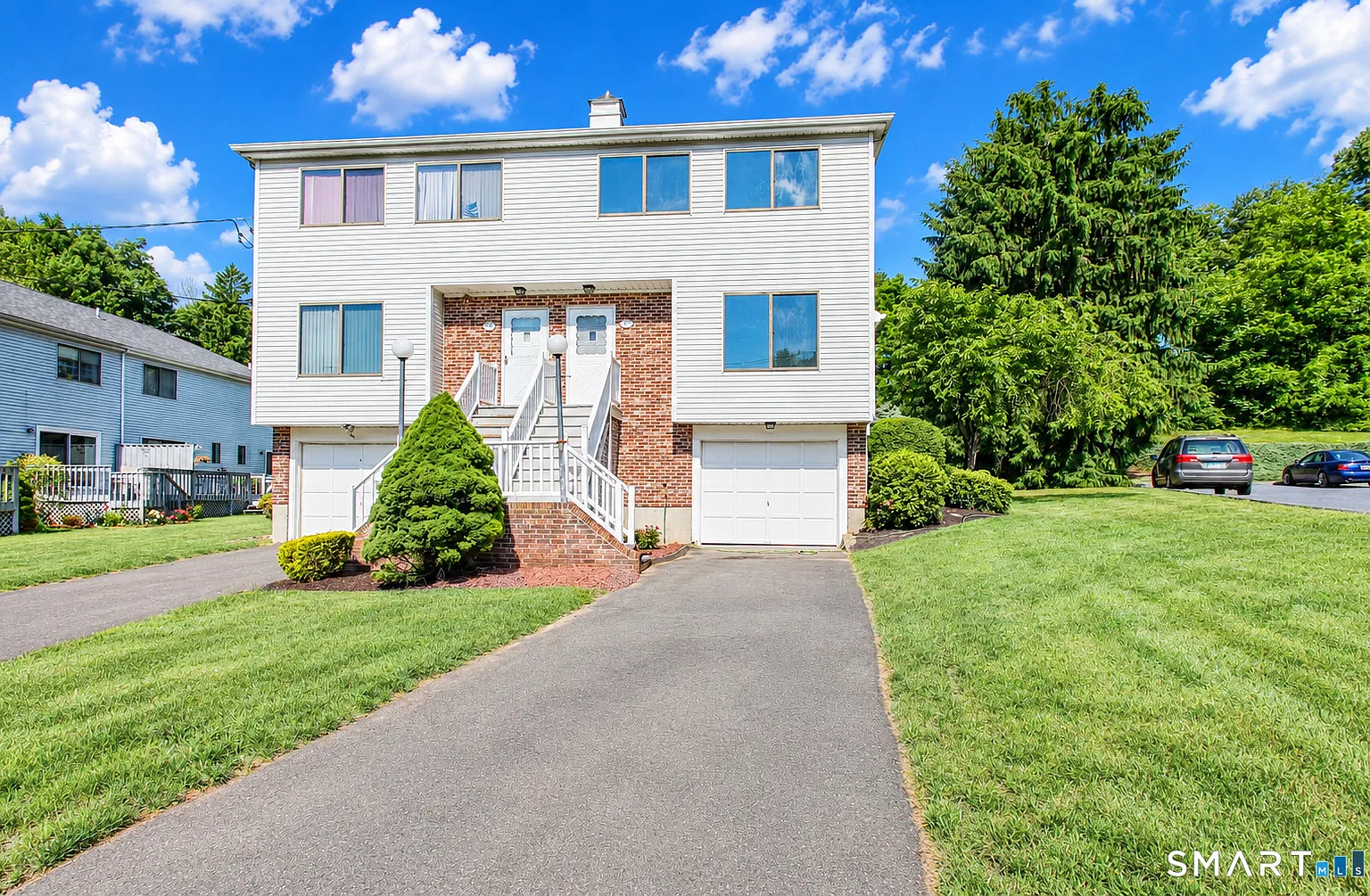2 bed, 1.5 bath, 1605 sqft, $2,700 — Photo 1