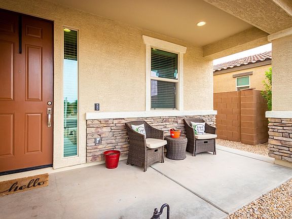 5th image of 40043 W Brandt Dr