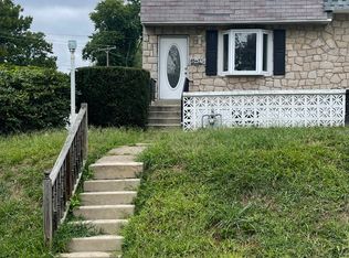 4027 Worrilow Rd, Brookhaven, PA 19015