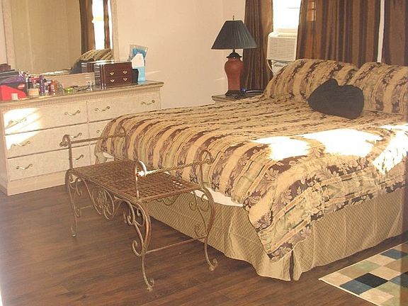 15x16 master bedroom