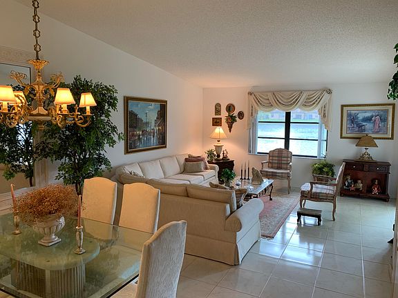 Home For Sale In Whisper Walk