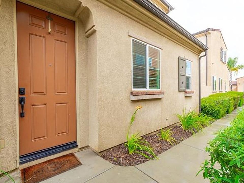 1st image of 37401 Paseo Violeta
