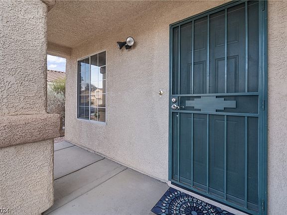 4th image of 7840 Wavering Pine Dr