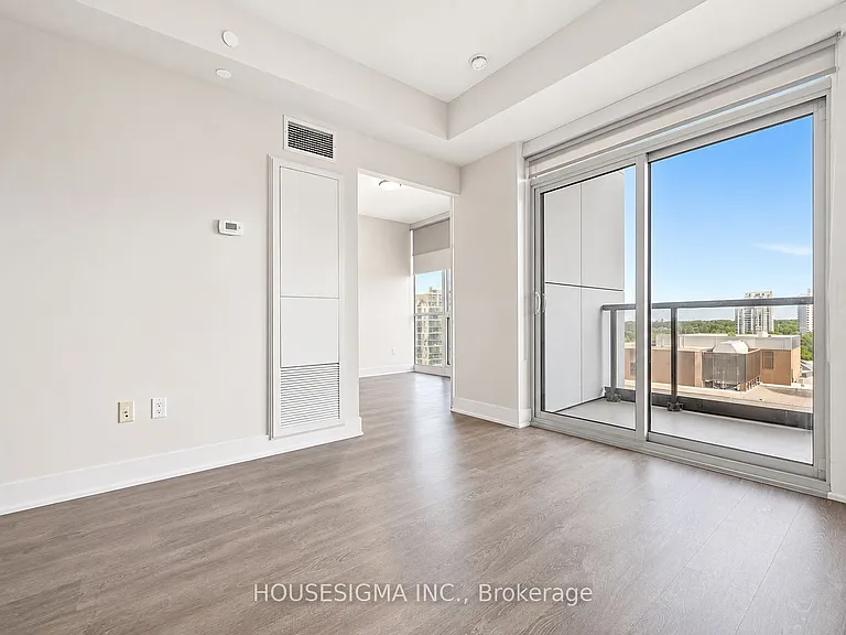 88 Sheppard Ave E #1403 — Photo 6